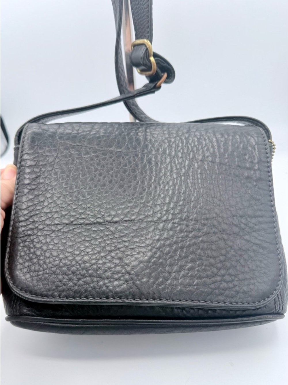 Vintage Coach Italy Full-Grain Leather  Crossbody Bag Black Pebbled 4929